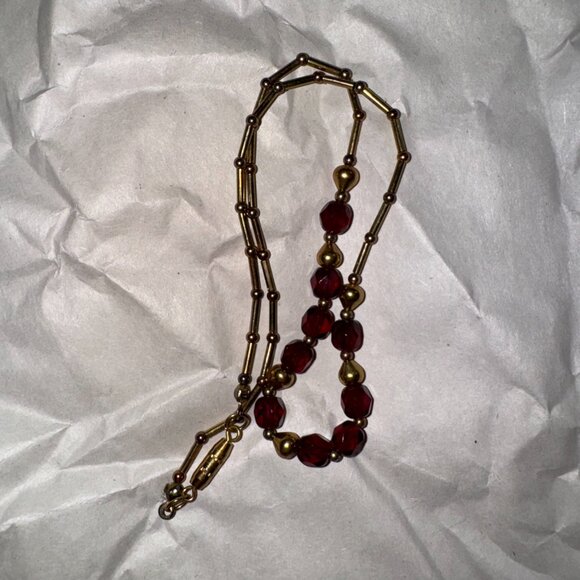 15" Red and Gold Handmade Beaded Necklace - Picture 12 of 13